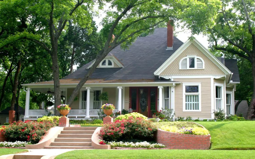 Low-Maintenance Landscaping: Work Smarter, Not Harder